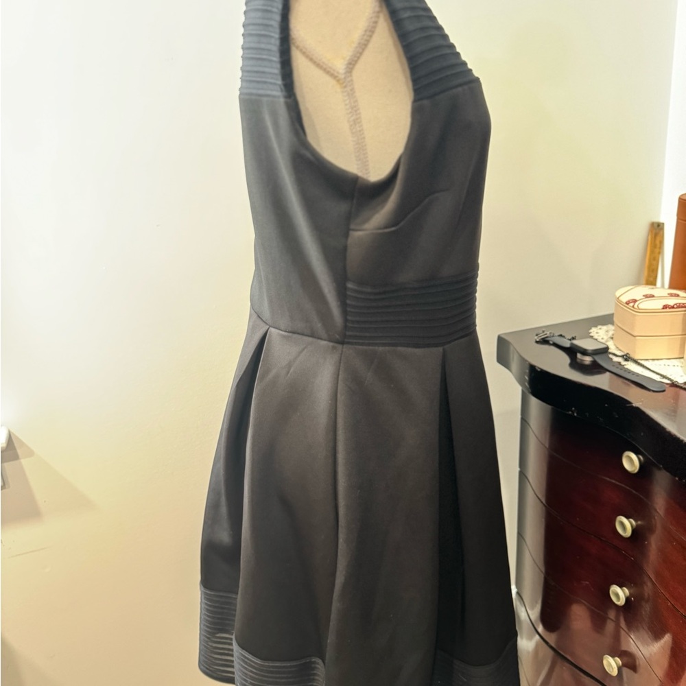 SD Collection Elegant Black Dress - Picture 3 of 8